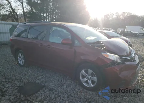 2020 Toyota Sienna Le from USA, damaged, VIN 5TDKZ3DC4LS051197